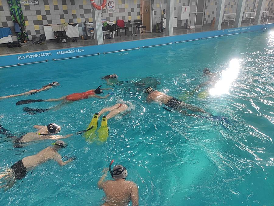 Hokej pod wodą Walenie Siemianowice Śląskie Trening 25 XI 2023